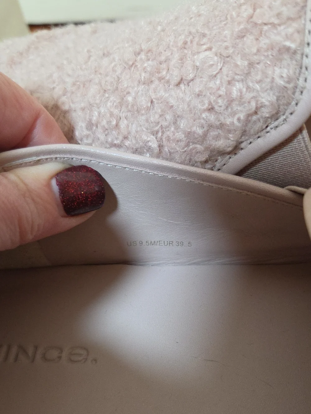Vince Women’s Blair Slip On Sneaker Pink Faux Fur US Size 9.5 M